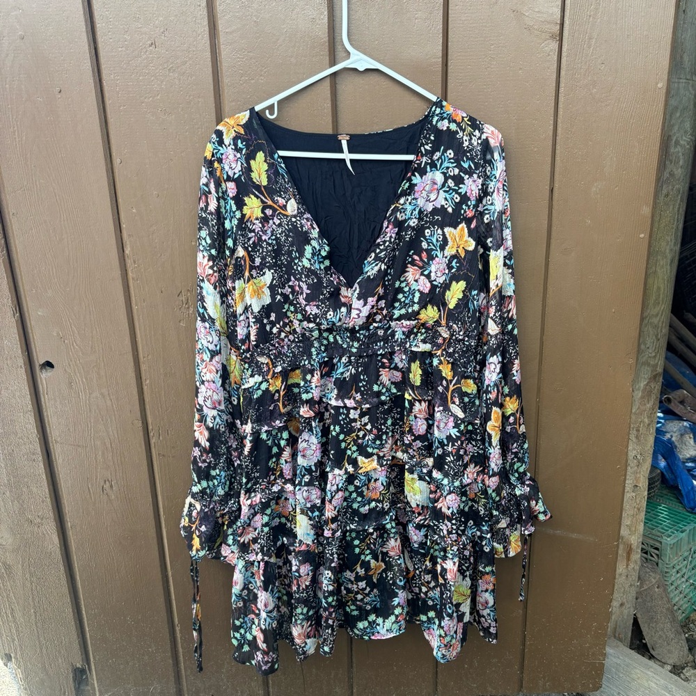 Free People Closer to the Heart Womens Dress Size L Floral Boho Bell Sleeves